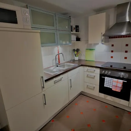 Ferienwohnung Glusavinahuesle *